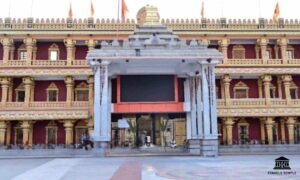 mantralayam-temple-timings-history-sevas-and-complete-guide
